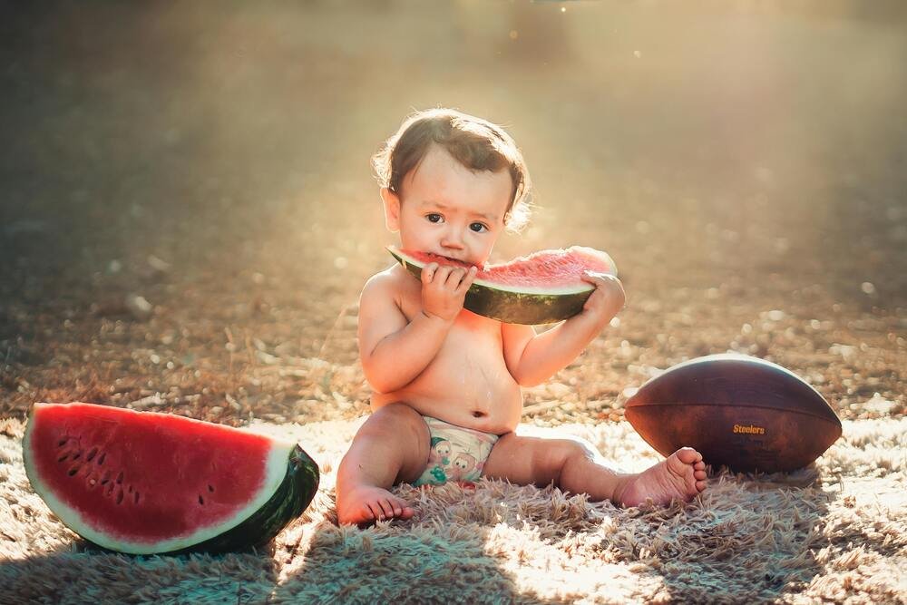 Quais Frutas o Bebê Pode Comer? Descubra as 9 Melhores Opções para a Introdução Alimentar 1 Quais Frutas o Bebê Pode Comer? Descubra as 9 Melhores Opções para a Introdução Alimentar
