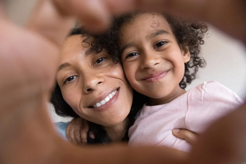 Maternidade Real Abraçando a Autenticidade Além das Redes Sociais