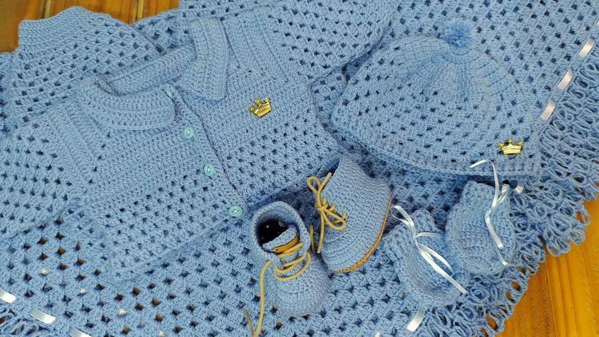 Saída de Maternidade: Como escolher o modelo ideal para o primeiro dia do bebê em 2026