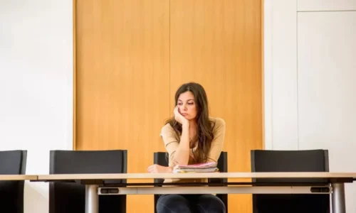 Como se preparar emocionalmente para voltar ao trabalho após a licença maternidade