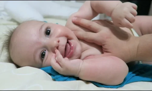 desenvolvimento emocional do bebê