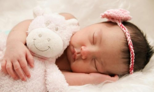 Como Ajudar o Bebê a Dormir Acordado e Sem Chorar: Guia Prático para Pais