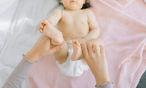 Quantas Vezes o Recém-Nascido Deve Evacuar por Dia? Saiba o Que é Normal e Quando se Preocupar